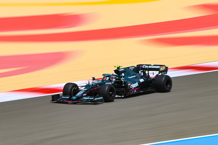 Sebastian Vettel im Aston Martin