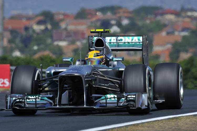 Lewis Hamilton konnte es erst gar nicht fassen, dass er im Qualifying zum Ungarn-GP die Pole-Position erobern konnte