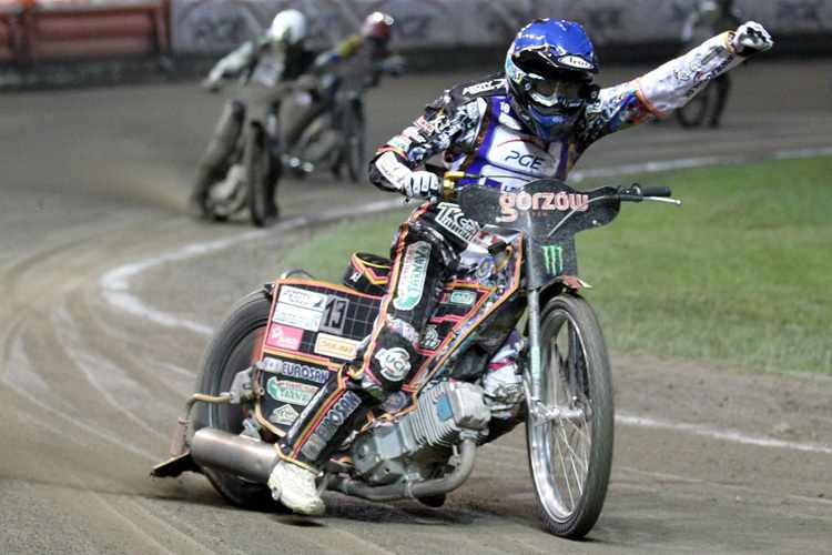 Mit gereckter Faust zum Sieg: Martin Vaculik