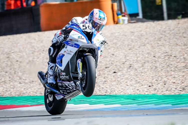 Ilya Mikhalchik übernahme das Meistermotorrad