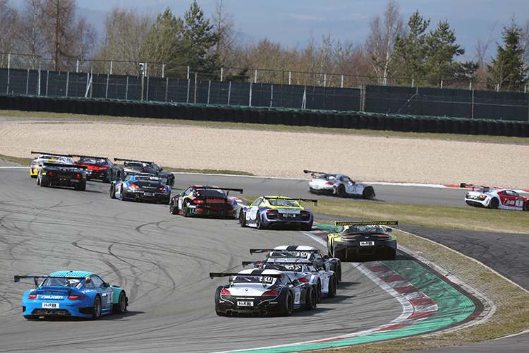 Reichlich GT3 Fahrzeuge sind beim 24h-Qualirennen vertreten