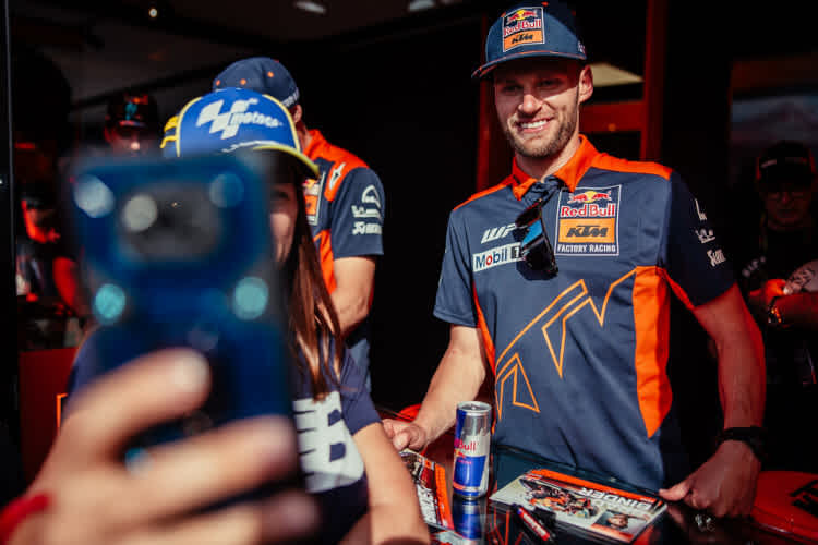Brad Binder wird die Fans in England treffen