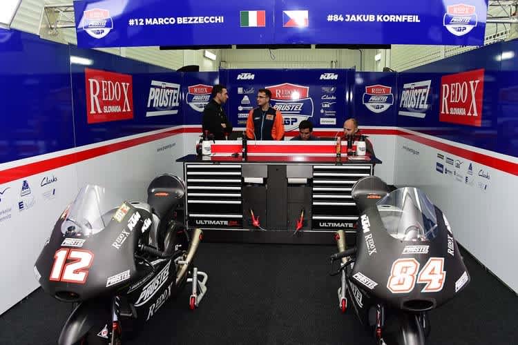 Die Box des Teams Redox Prüstel GP