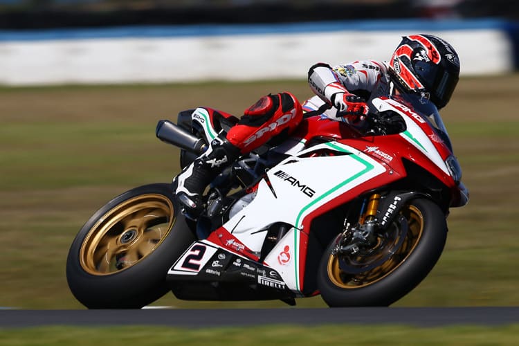 AMG wirbt auf der MV Agusta 1000 F4