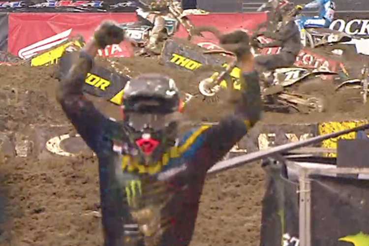 Aaron Plessinger siegt im Schlamm von Seattle