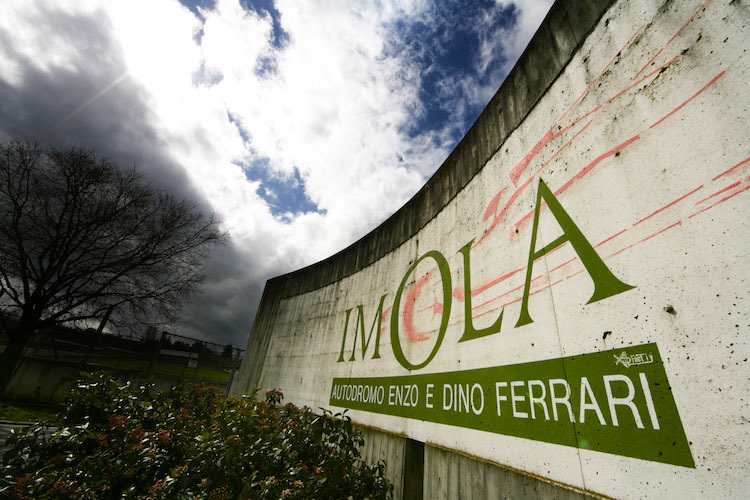 Die Formel 1 tritt in Imola auf
