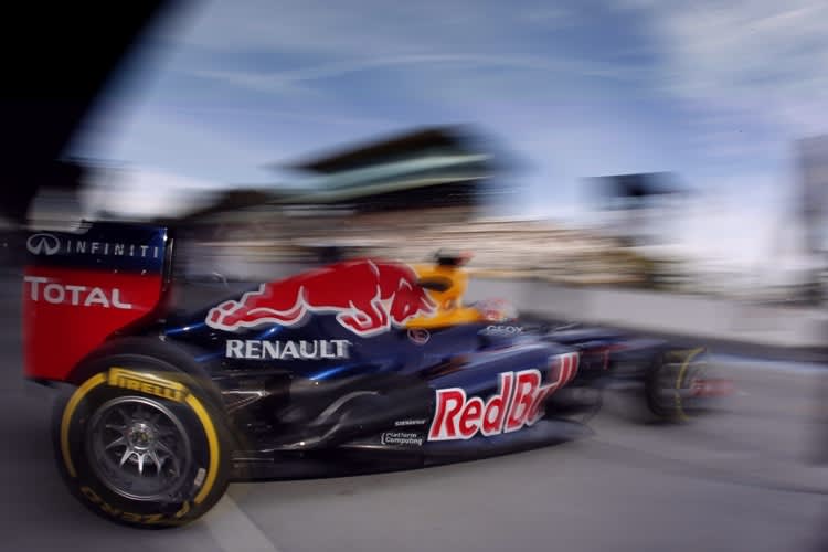 Sebastian Vettel geht auf die Bahn