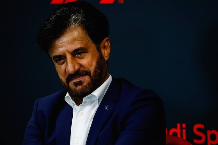 FIA-Präsident Mohammed Ben Sulayem freut sich über den Rekord-WM-Kalender
