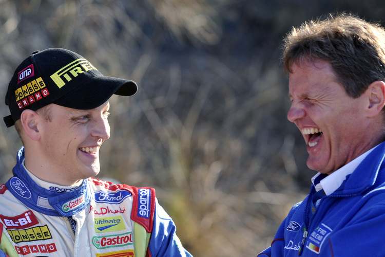 Hirvonen und sein Chef Wilson freuen sich über Platz drei