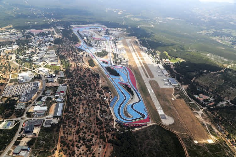 Circuit Paul Ricard: In den bunten Auslaufzonen laufen die Piloten Gefahr, sich einen Plattfuss einzufahren