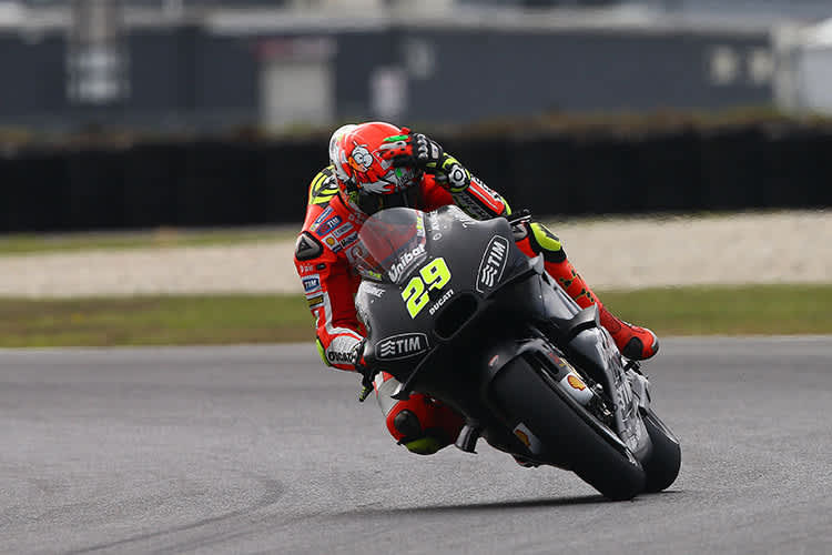 Andrea Iannone auf der Desmosedici für 2016