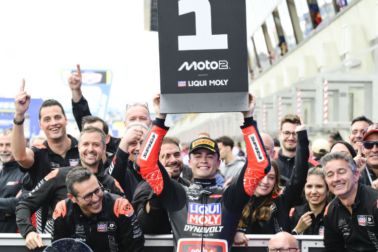 Jubel beim Team Liqui Moly Dynavolt Intact: Dritter GP-Sieg für Manuel Gonzalez in diesem Jahr
