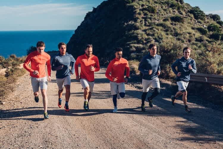 Das Mercedes-Team in La Manga