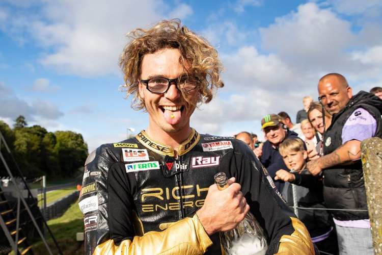 Bradley Ray führt in der BSB