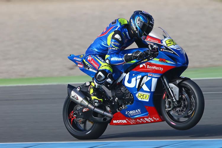 Sylvain Guintoli gewann für Suzuki das erste BSB-Rennen