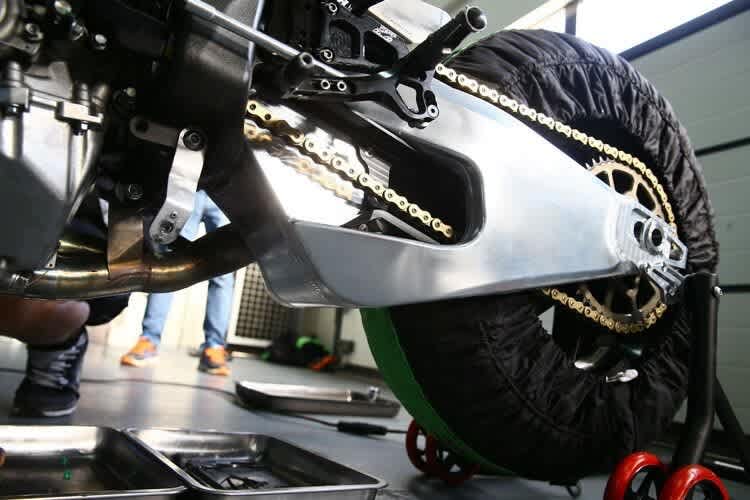 Die erste Superbike-Schwinge von Kalex