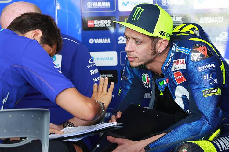 Valentino Rossi hält sich mit Kritik nicht zurück