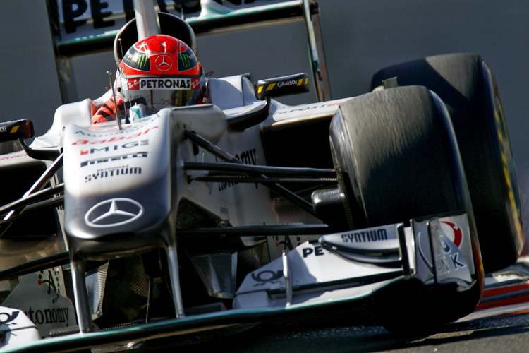 Schumi kann Kurven mit Pirellis besser ansteuern