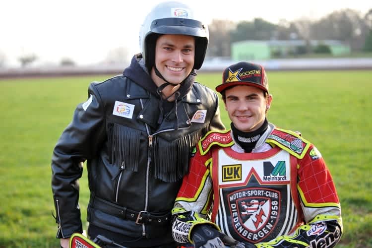 Hefenbrock (re.) und ZDF-Moderator Daniel Fischer