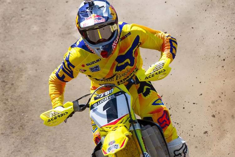 Ken Roczen hätte den zweiten Lauf von Thunder Valley gewonnen, wenn er nicht durch einen Reifenschaden eingebremst worden wäre