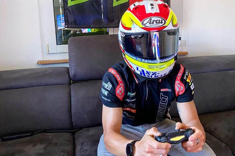 Dominique Aegerter ist schon im Renntrimm