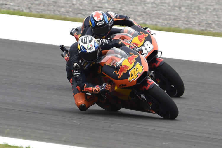 In Termas de Río Hondo: Pol Espargaró (44) kämpfte gegen Smith (38)