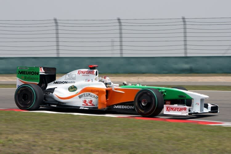 Sutil kämpft ohne Grip am Ende des Feldes