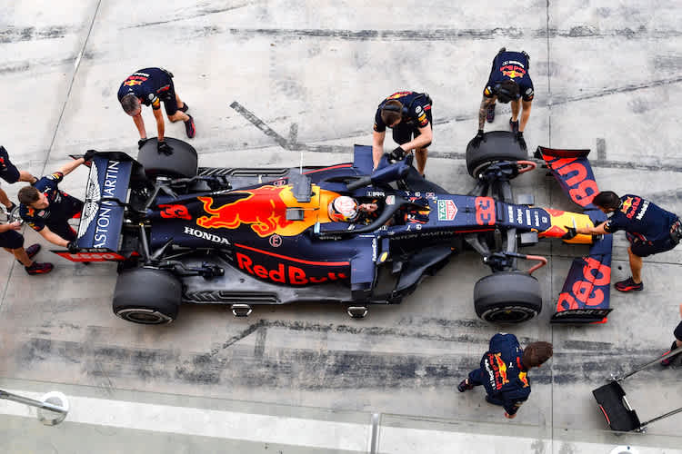 Max Verstappen ist in Bahrain am Testen