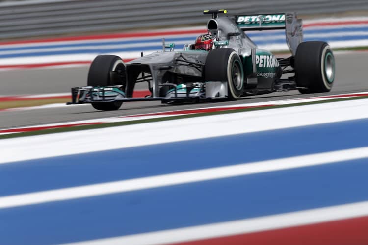 Lewis Hamilton auf dem Weg zu Rang 4