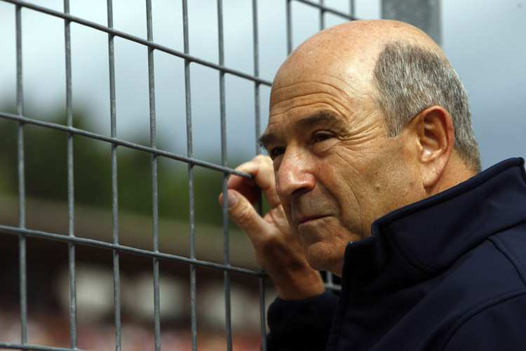 Peter Sauber baut seine Mannschaft um