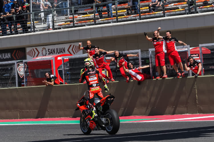 Alvaro Bautista siegte mit großem Vorsprung