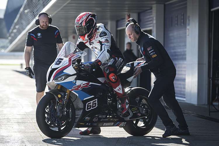 BMW setzt bislang auf ein traditionelles Superbike