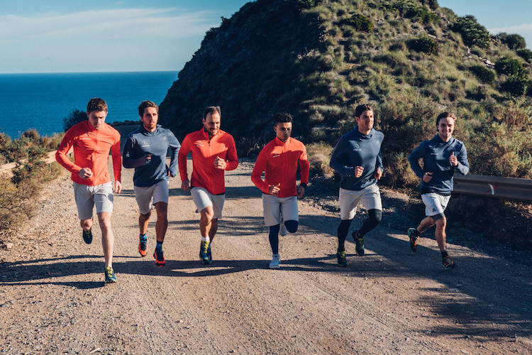 Die Mercedes-Truppe beim Fitnesscamp in La Manga