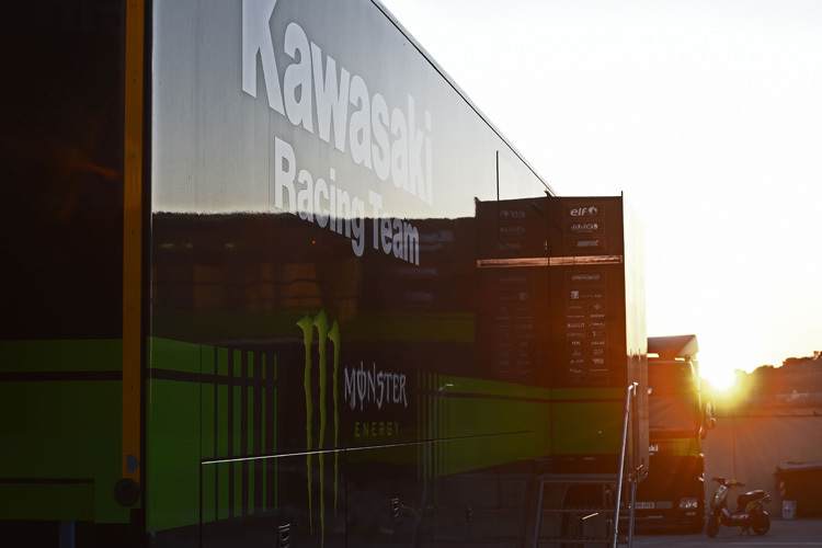 Offiziell hüllt sich Kawasaki bezüglich des neuen Bikes in Schweigen