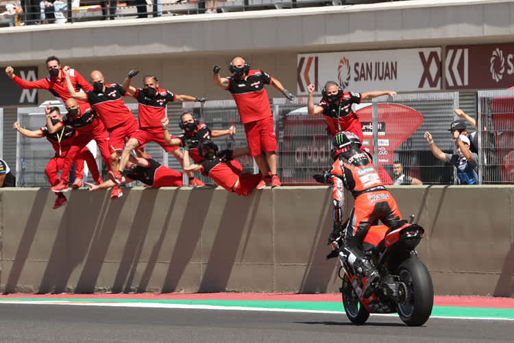 Scott Redding ließ sich von Ducati feiern