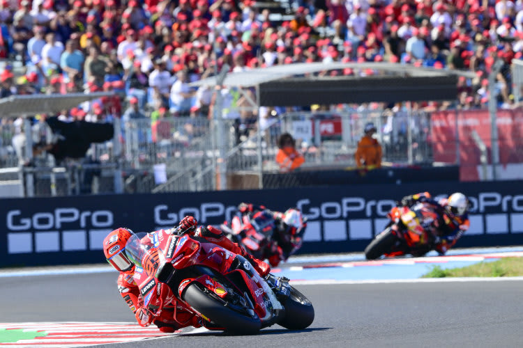 Als Marc Marquez in Führung war, hängte er die Gegner schnell ab