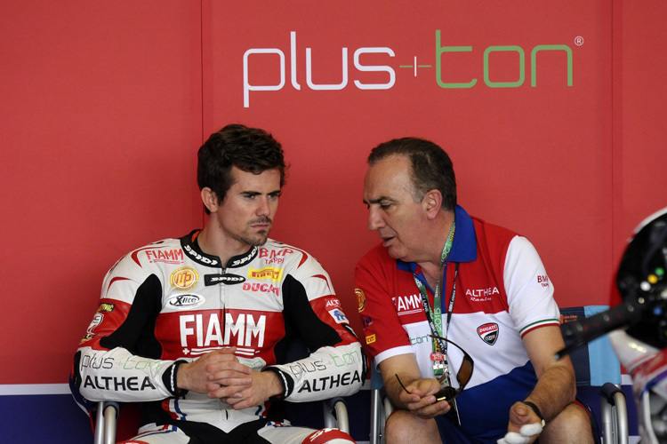 Nico Terol (li.) und Althea-Boss Genesio Bevilacqua