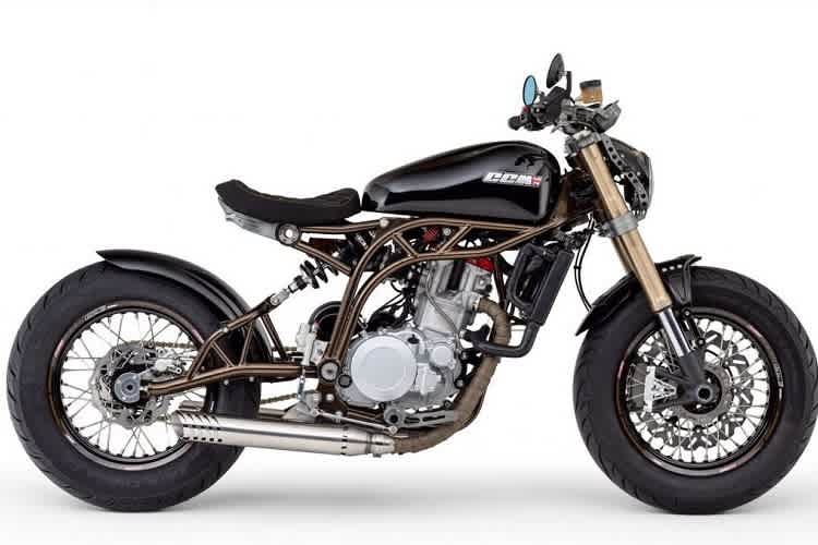 CCM Spitfire Stealth Bobber: Minimalistisch-puristisches Strassenmotorrad, zu haben in England für 11.195 Pfund (13.150 Euro)