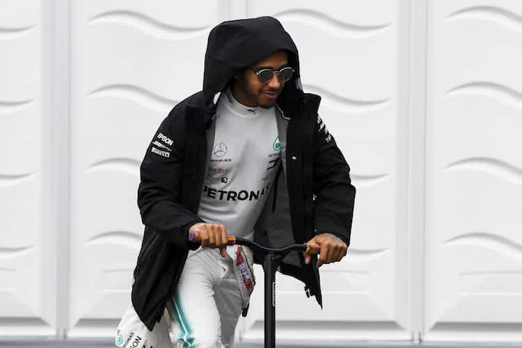 Auch Lewis Hamilton bereitet sich auf den Taifun vor