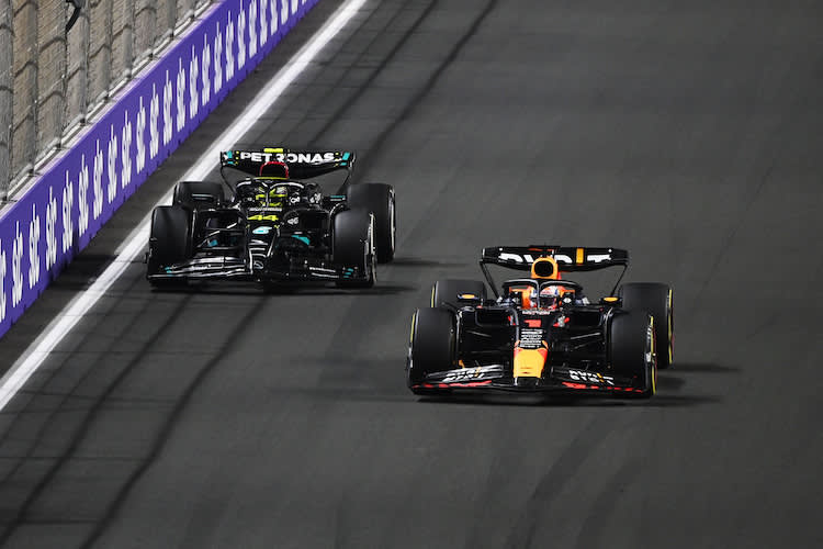 Max Verstappen und Lewis Hamilton