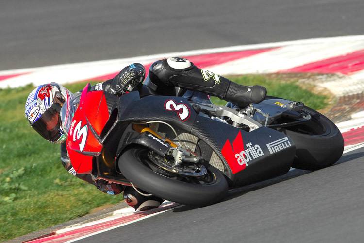 Max Biaggi hatte Bodenkontakt