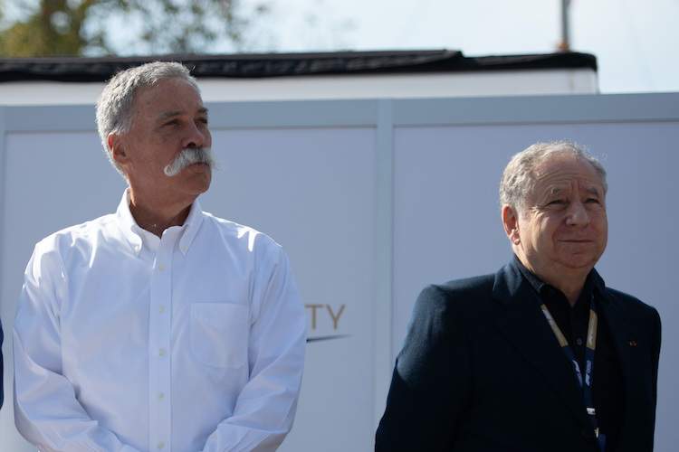 Jean Todt und Formel-1-Boss Chase Carey (li.)