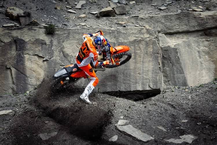 KTM 300EXC Hardenduro: Gerüstet für die unübersichtlichen Situationen im Leben des Enduristen