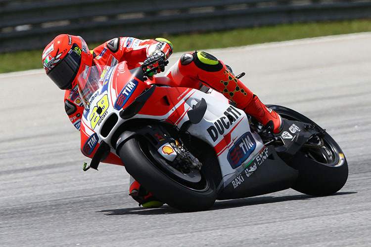 Andrea Iannone in Sepang
