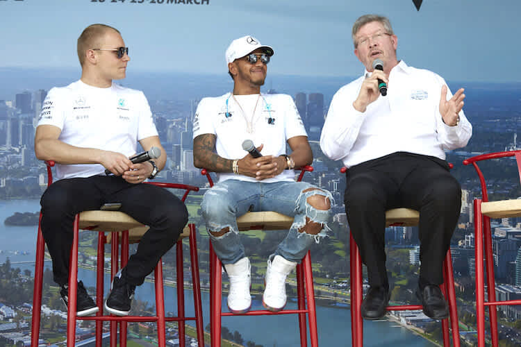 Valtteri Bottas, Lewis Hamilton und Ross Brawn