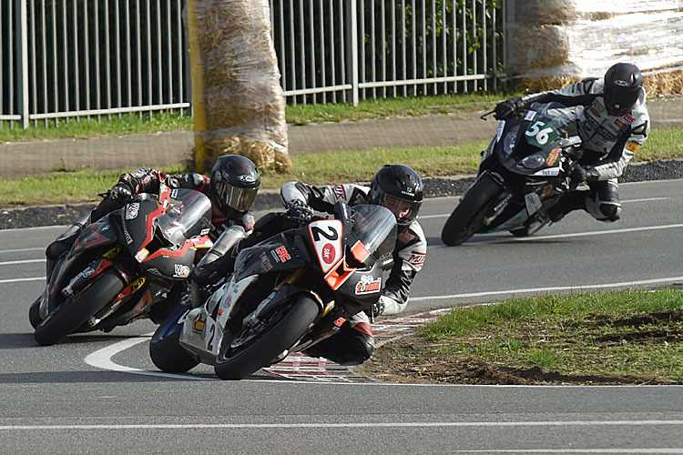 Frohburg 2015: Dreikampf zwischen Johan Fredriks, Didier Grams und Rico Löwe