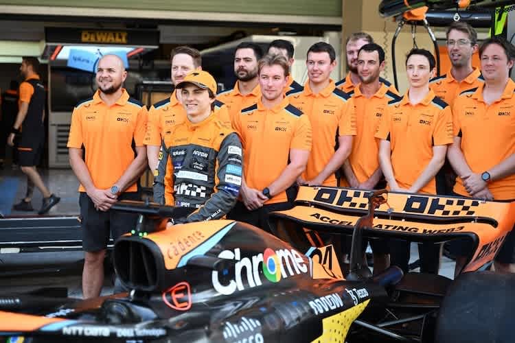 Oscar Piastri darf sich über die Auszeichnung zum Rookie des Jahres freuen