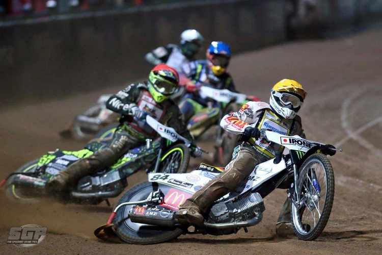 Martin Smolinski (vorne) konnte einen Lauf gewinnen