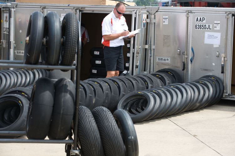 Bridgestone: Qual der Wahl für die MotoGP-Teams.