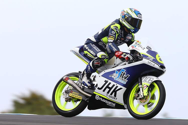 Maria Herrera auf der Husqvarna des LaGlisse-Teams